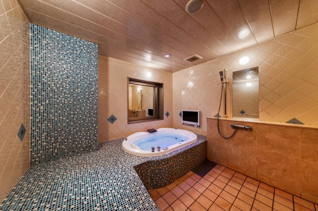 Hotel Lotus Chiba -Adult Only Yachiyo Exterior photo